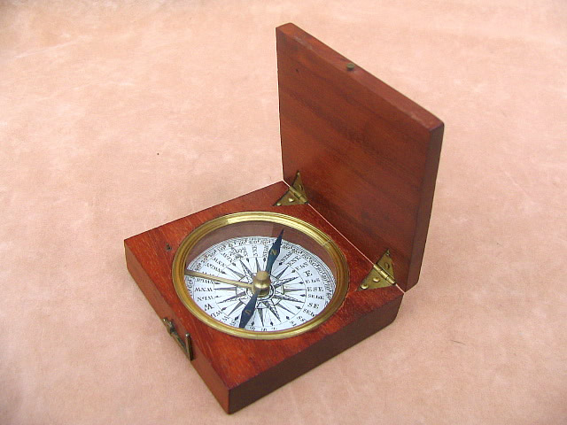 Early 19th C mahogany pocket compass circa 1820